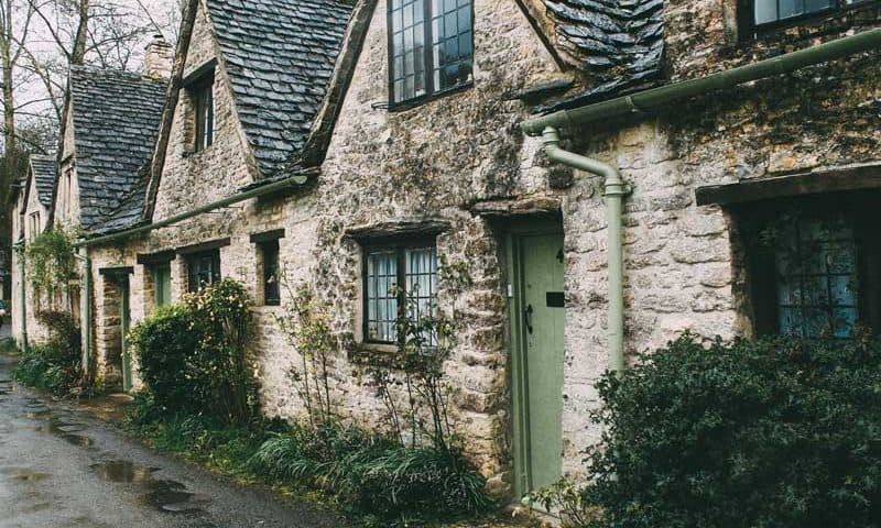 A cottage ready for spring cleaning